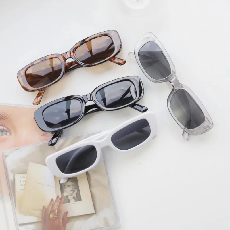 Vintage Small Square Sunglasse - огляд і ціна Vintage Fashion Brands