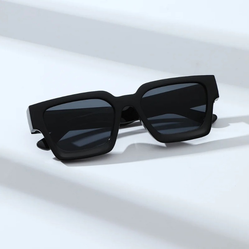 New Vintage Square Sunglasses  - огляд і ціна Vintage Fashion Brands