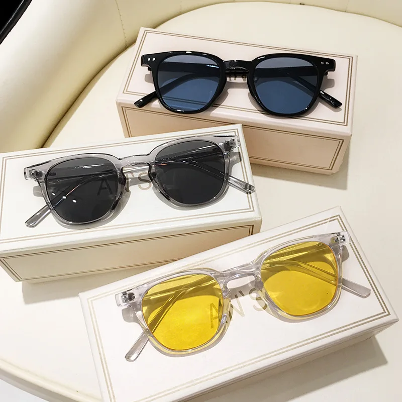 Vintage Square Sunglasses Unis - огляд і ціна Vintage Fashion Brands