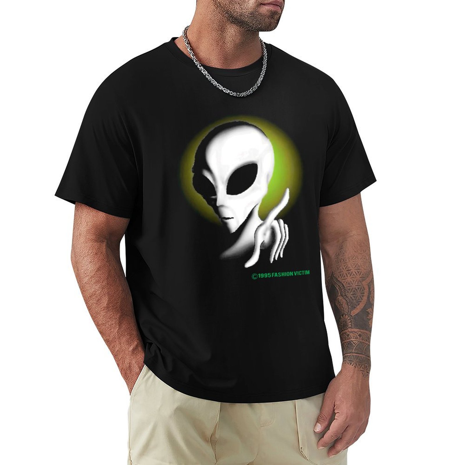 1995 ALIEN Vintage Glow In The - огляд і ціна Vintage Fashion Victim